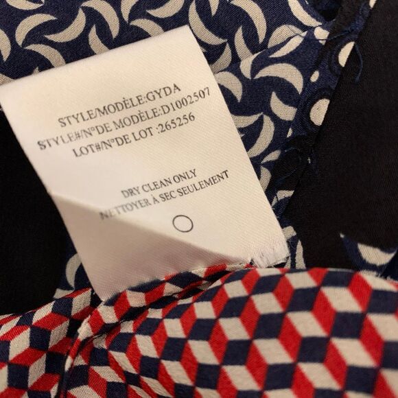 Theory sz L 100% silk geometric abstract top blouse - Picture 5 of 8